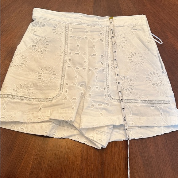 ZARA White Eyelet Blouse & Shorts Set Embroidered Summer Outfit - Picture 3 of 15